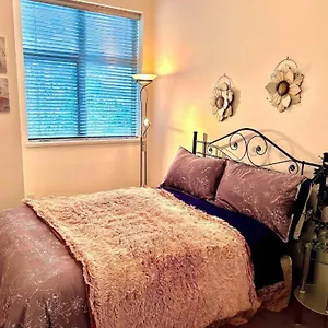Incredible Views Beautiful 2-bedroom Apartment